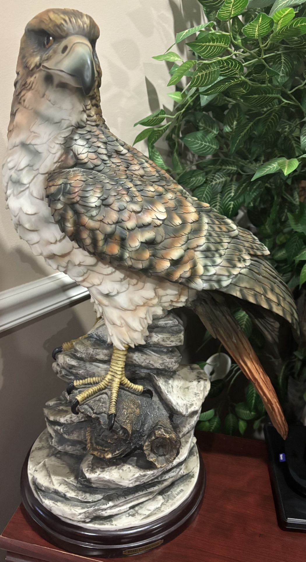 Eagle Statue 27” Large BHE Collection
