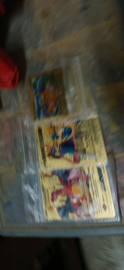 Gold Foil Pokémon Trading Cards Lot