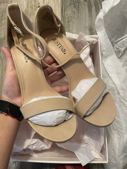 Heels / Zapatillas