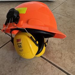 3M Arborist Hard Hat With Peltor Optime 98 Earmuffs