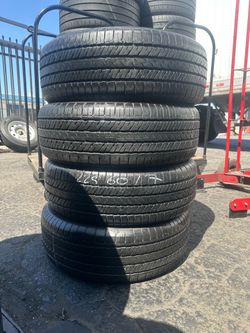 SET OF TIRE 225 60 17 YOKOHAMA 85% LIFD