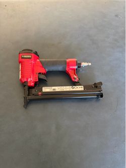 Pistola para clavos de aire