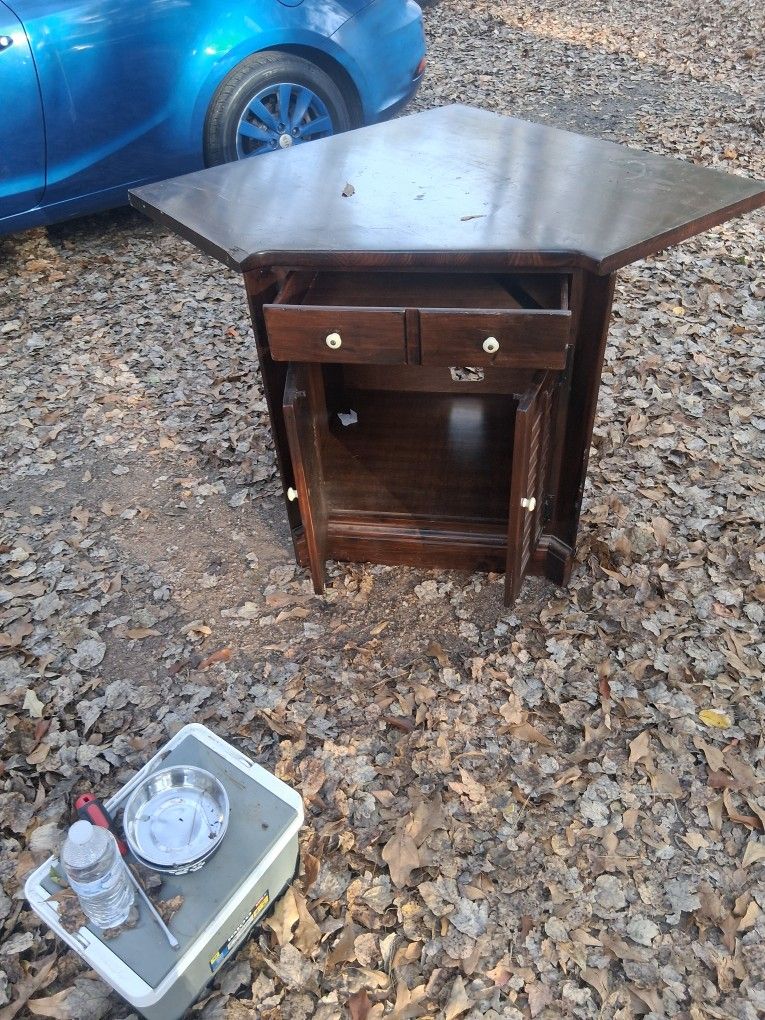 Shutter Door Corner Cabinet