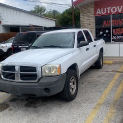 2007 Dodge Dakota 