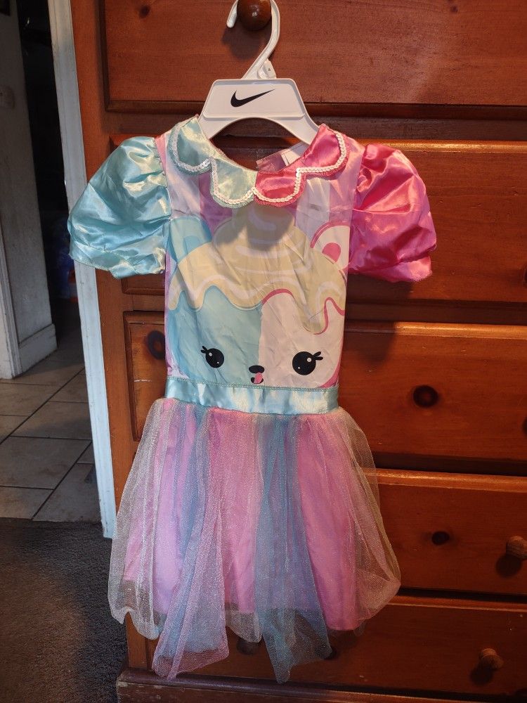 NUM NOMS Size S (4-6) Halloween Costume
