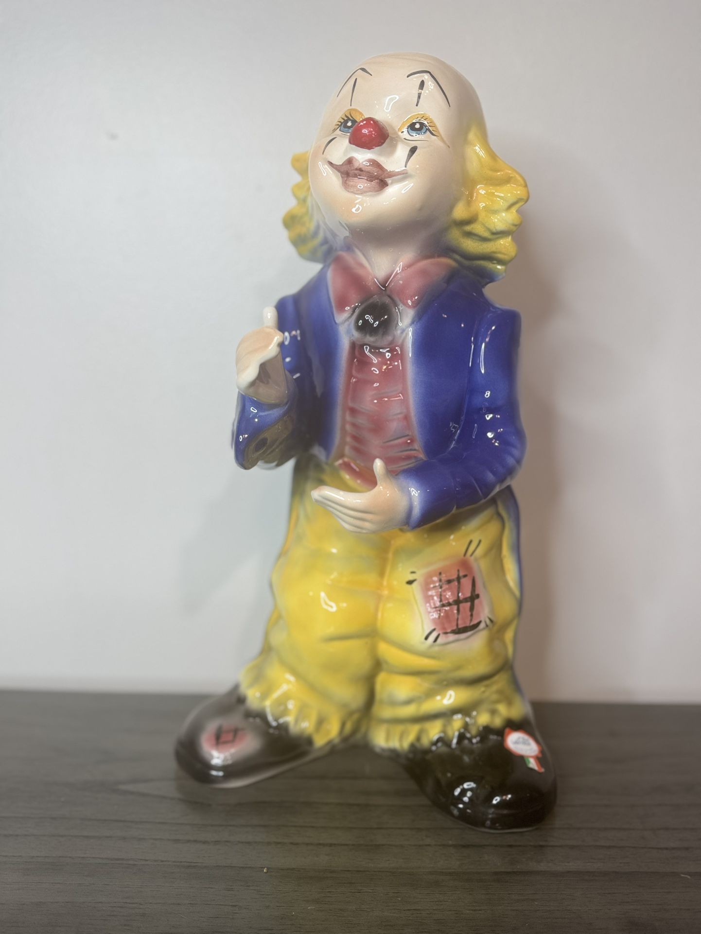 HUGE Capodimonte Clown Statue 18 1/2” Tall X 9”