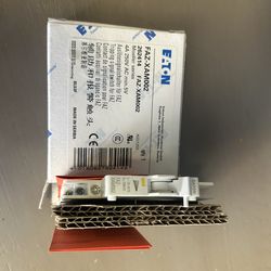 Eaton alarm/auxiliary contact