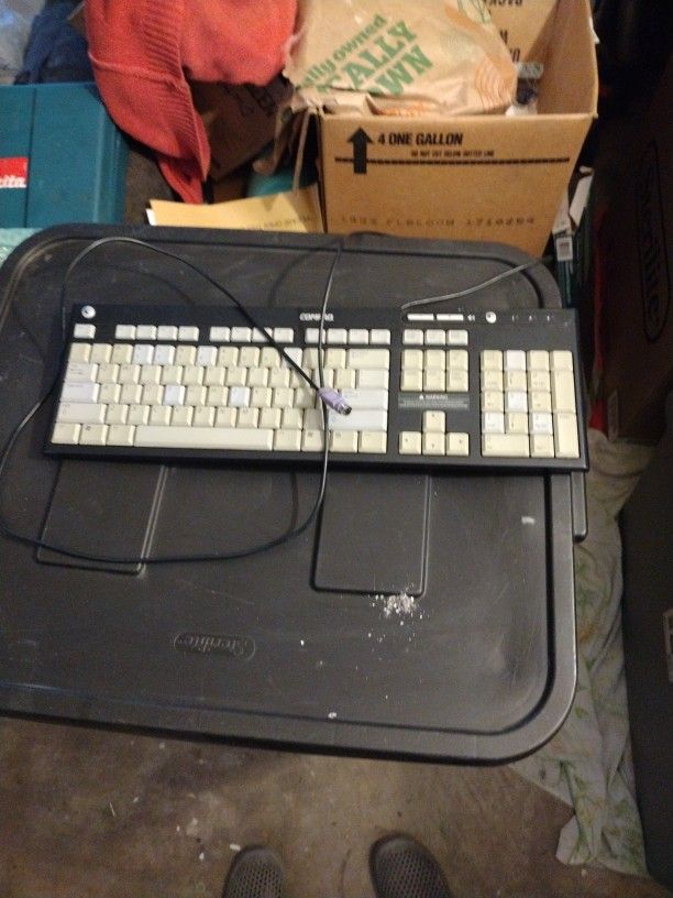 KEYBOARD COMPAQ