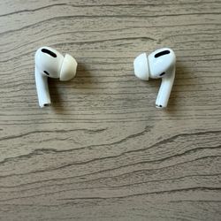 🎄 AirPods Pro (1st Gen) – Noise Cancelling – Ready for Christmas