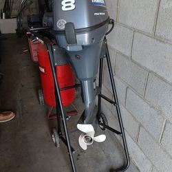 Yamaha 4 Stroke Outboard Motor 