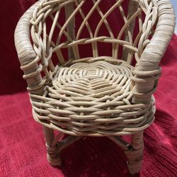 Vtg.wicker Dolls Chair