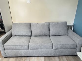 Living spaces Sofa bed - queen
