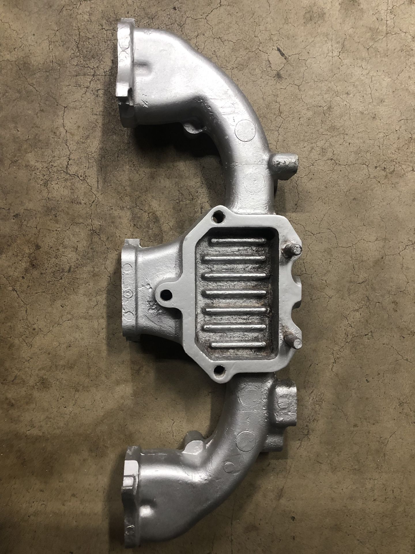 Toyota Land Cruiser FJ40 Intake Manifold for Sale in San Diego, CA