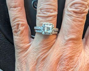 Women's bridal set