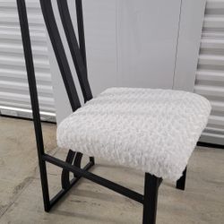 Dining chairs 