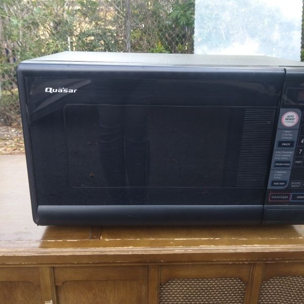 Quasar Black Microwave for Sale in Hollywood, FL OfferUp