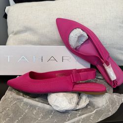 New with Tags Tahari Women’s Knit Flats Pink Size 7.5