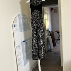 Size XS Black Sparkly Dress 