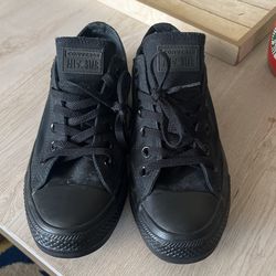 all black converse shoes