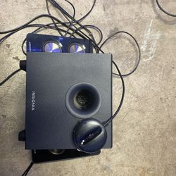 Insignia- 2.1 Bluetooth Lighted Speaker System (3 Set)