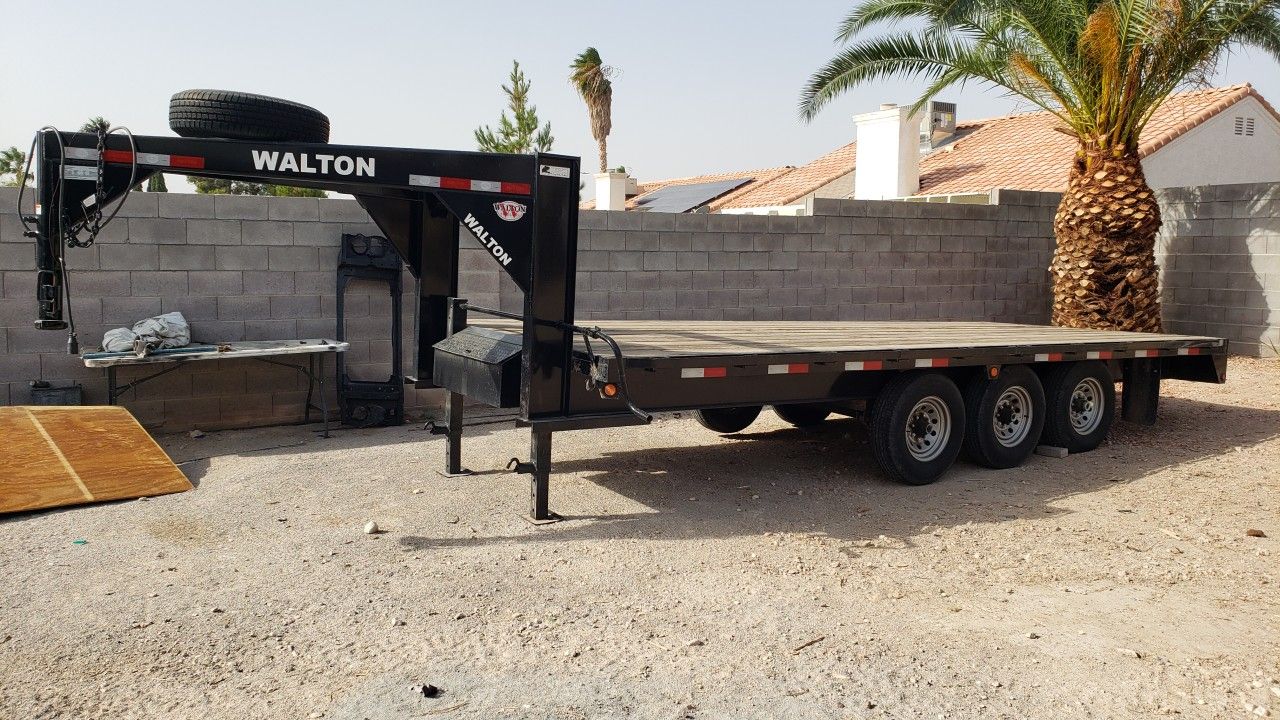 2017 Walton GF 2120 Gooseneck Flat bed trailer 21,000 GVW Like New