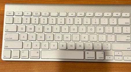 Apple Wireless Keyboard