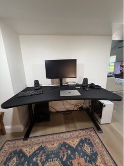 Arozzi Ultrawide Curved Gaming Desk