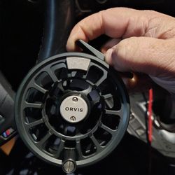 NEW ORVIS HYDROS III Fly Reel