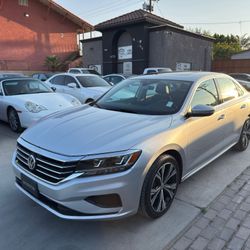 2021 Volkswagen Passat 