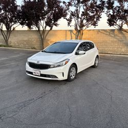 2017 Kia Forte 5