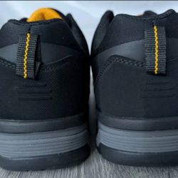DeWalt Mens Round Toe Black Works Boots Size 7M & 10.5M & 12M