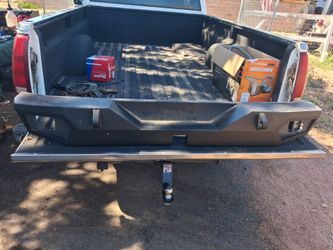 Oedro Jeep bumpers front and rear, rear is new..