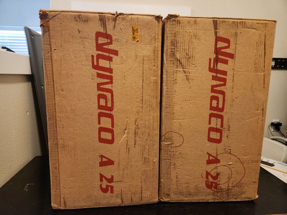 Dynaco A25 Speakers