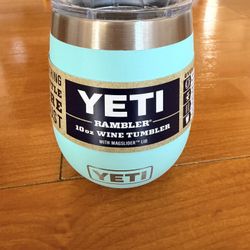 Yeti Rambler 10oz Wine Tumbler- NEW