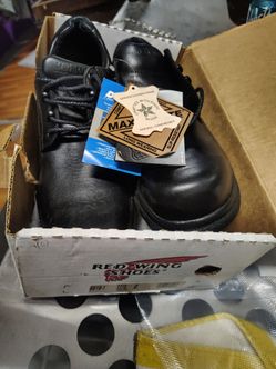 NEW IN BOX Red Wing Steel Toe Work Shoes (Style 6618 - Men's Size 11.5 B) - Black Leather