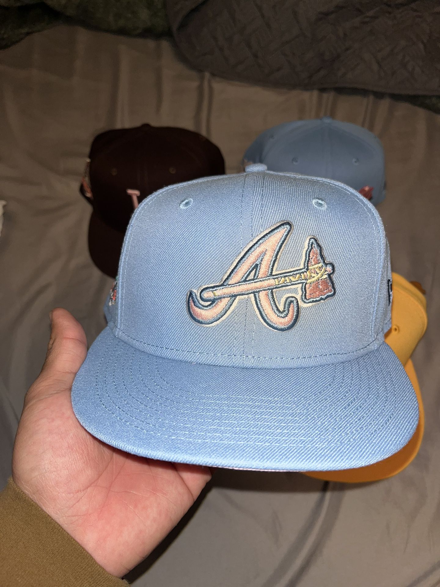 Exclusive New Era Fitted Toronto Blue Jays Sz 7 1/2 for Sale in Morgan  Hill, CA - OfferUp
