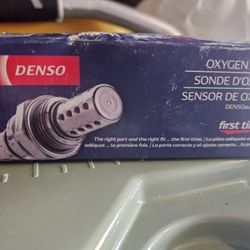 DENSO OXYGEN SENSOR - HONDA & ACURA