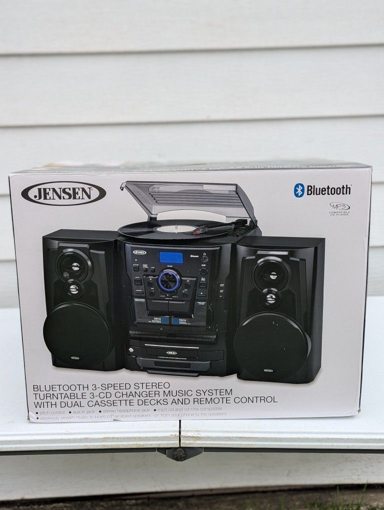 Jensen JMC-1250 Bluetooth 3-Speed Stereo Turntable Music System