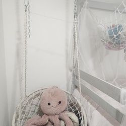 Hanging Chair, Swinging Chair