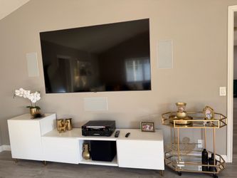 Tv stand