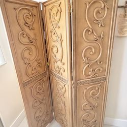 Decorative Folding Room Divider / Screen