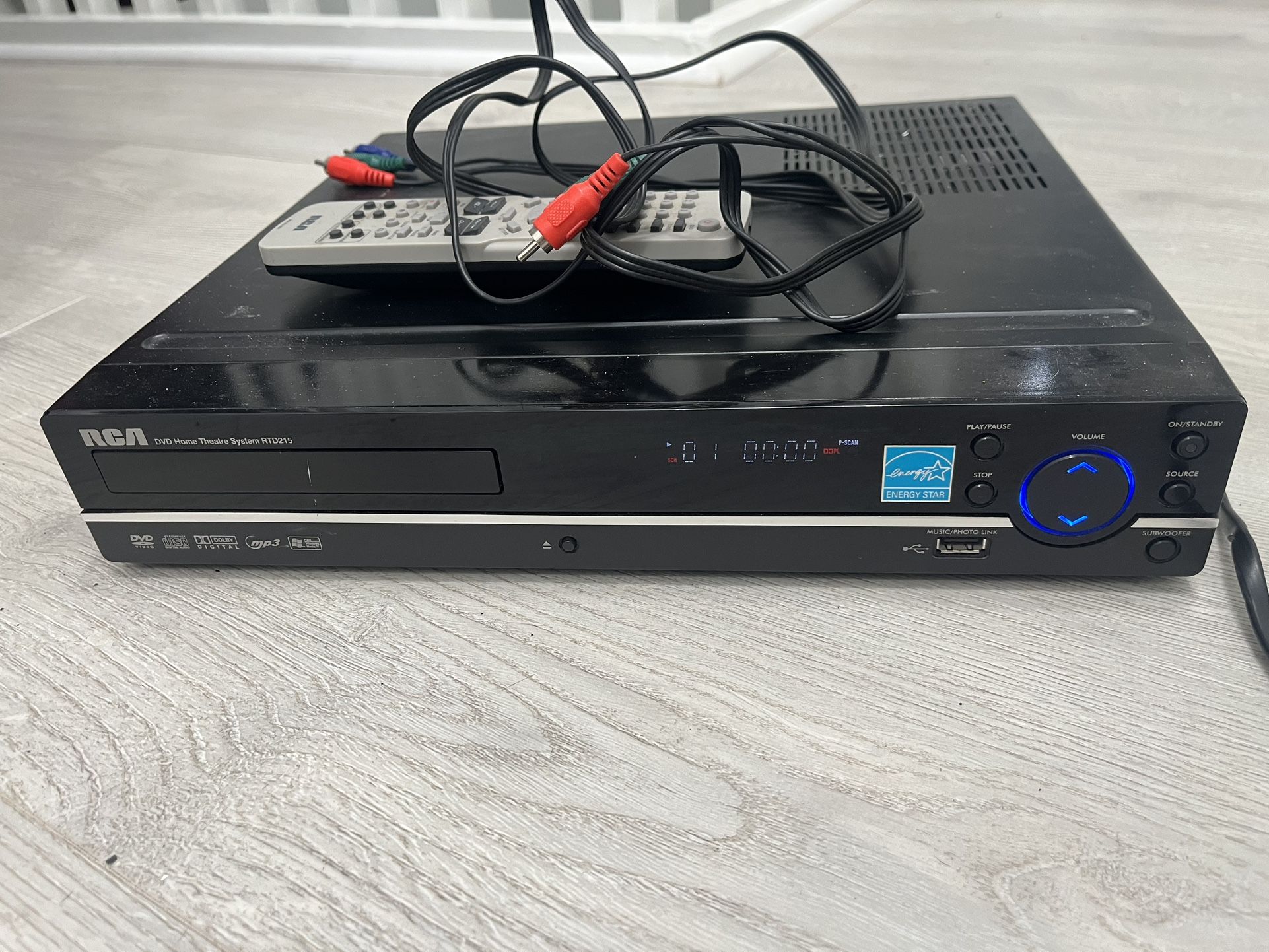 RCA dvd /cd Home Theater System