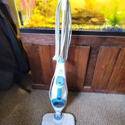 Black And Decker Steam mop