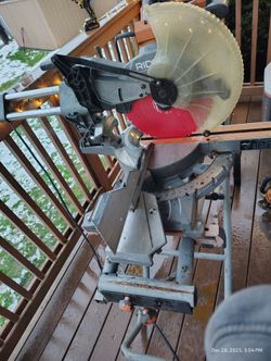 Ridgid Chop Saw And Collapsible Stand
