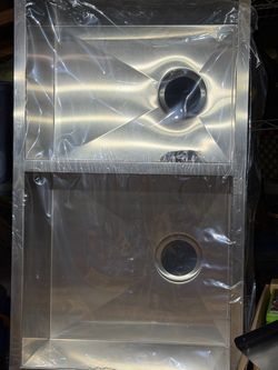 Brand new metal sink