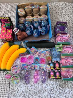 Needoh, Sugar swaps, Squeezy, Stitch, Dumpling, Unicorn/Dino Squishys