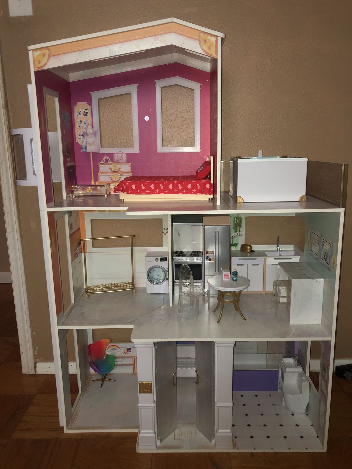 Rainbow High Doll House