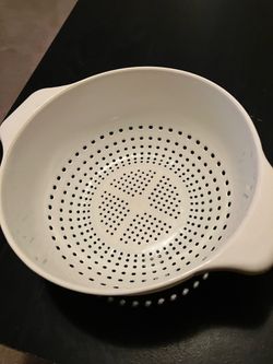Plastic Kitchen Colander
