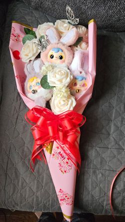 Samuel Bouquet Of Foam Roses 