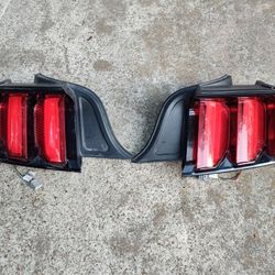 Mustang 2017-2020 Taillight OEM